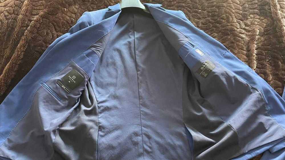 Conjunto Fato Azul- praticamente novo!