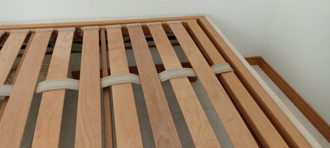 Cama articulada elétrica