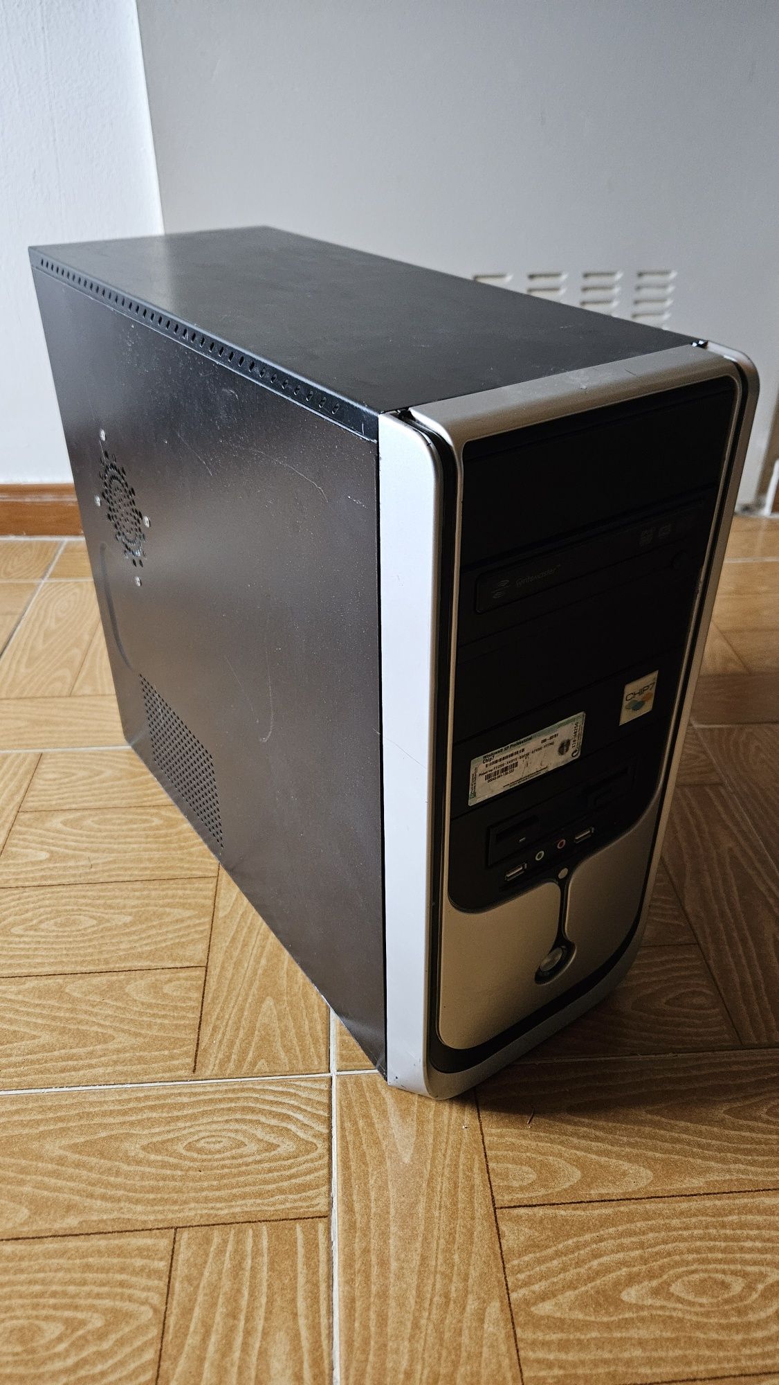 PC Antigo Completo