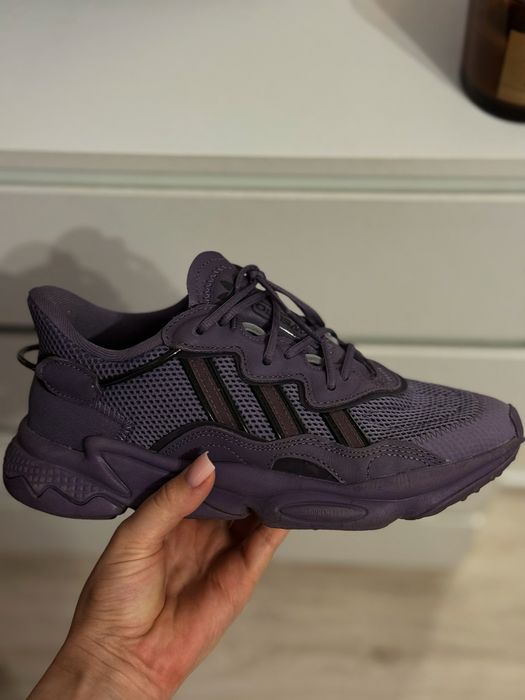 Жіночі кросівки Adidas Ozweego IG8489 (Оригінал)
