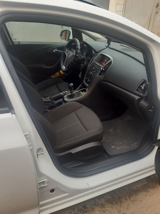 Opel Astra +380 (66) 134 75 57 Юрий