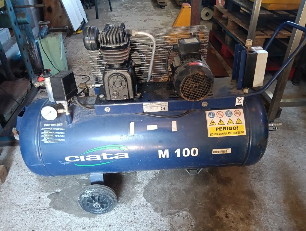 Compressor ciata 100 litros trifásico