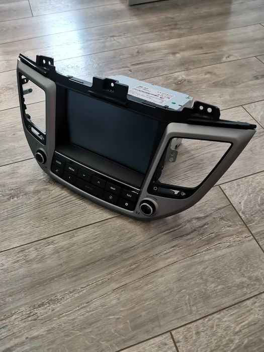 Штатна автомагнітола Hyundai Tucson 2015-2018 (Tucson 3, TL), камера