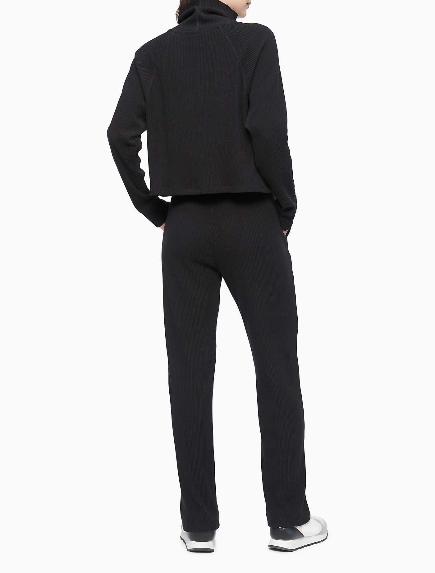 Стильный брендовый городской спортивный брючный костюм Calvin Klein