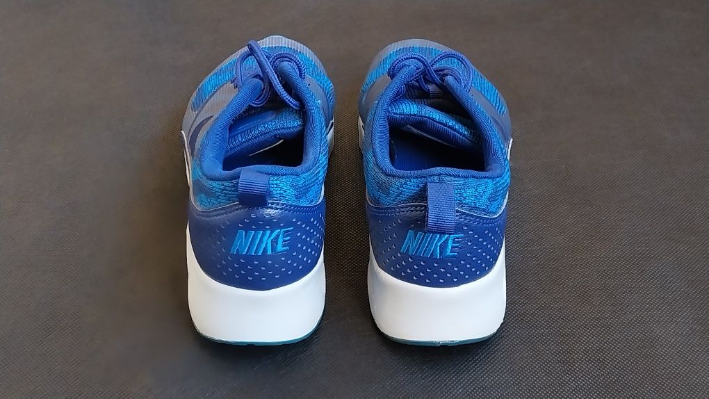 Buty damskie Nike Air Max Thea 40,5