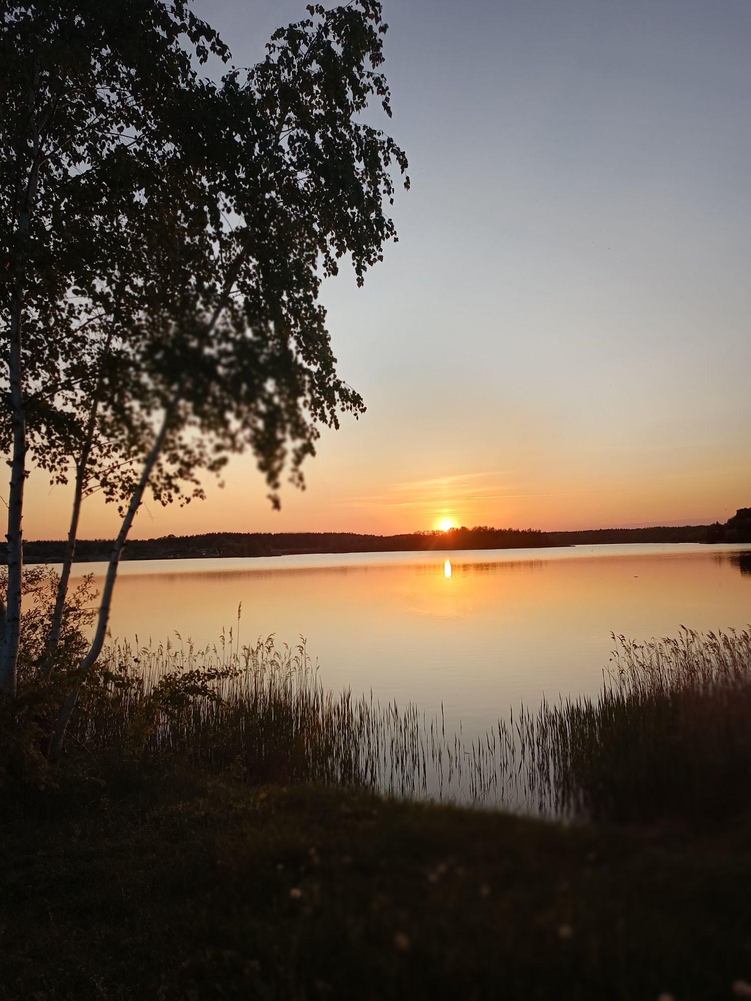 Domek z basenem, z jacuzzi nad jeziorem