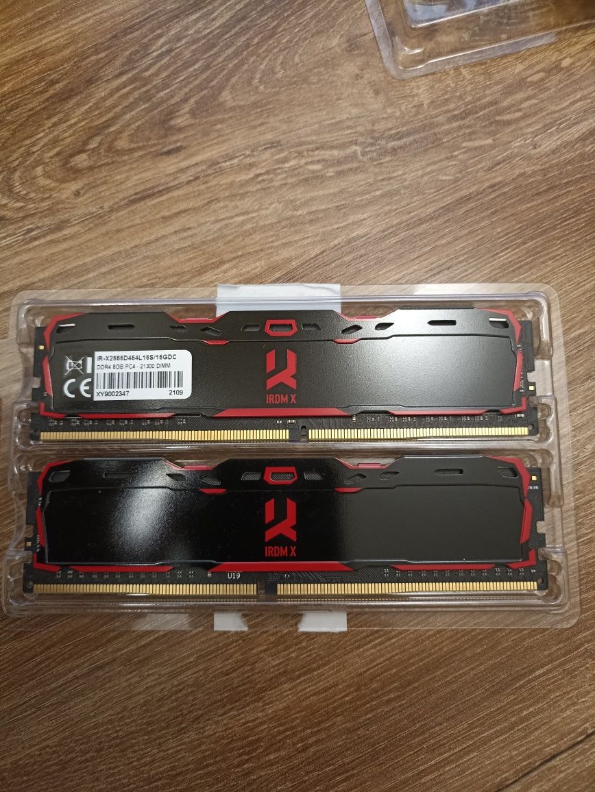 Оперативна пам'ять 16 гб DDR4