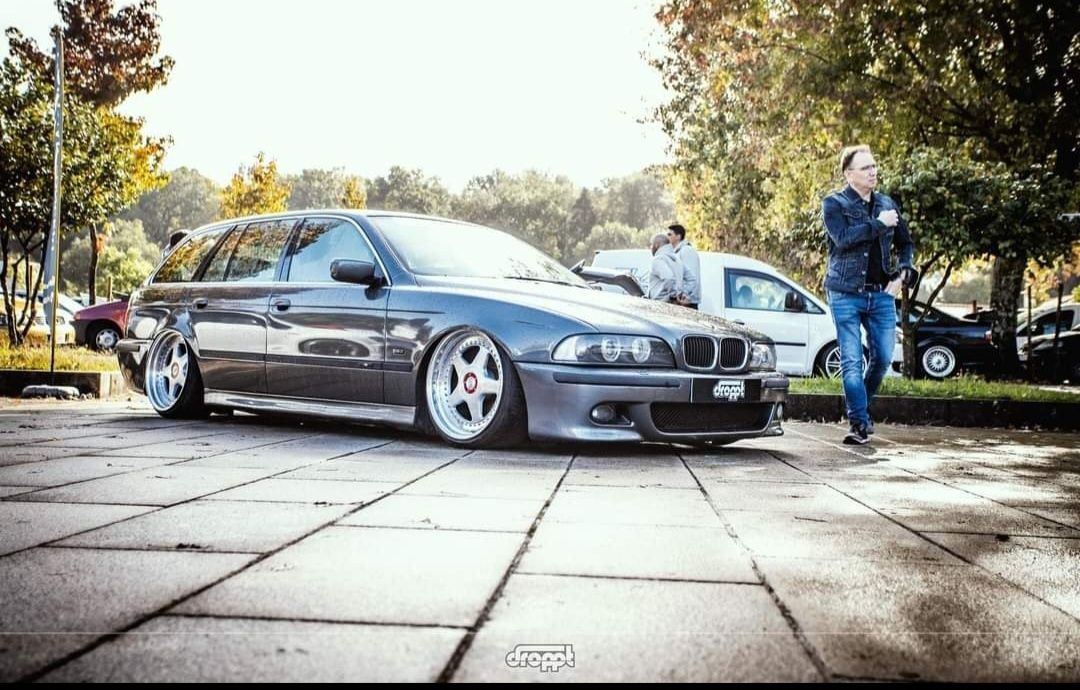 BMW E39 touring Pack M