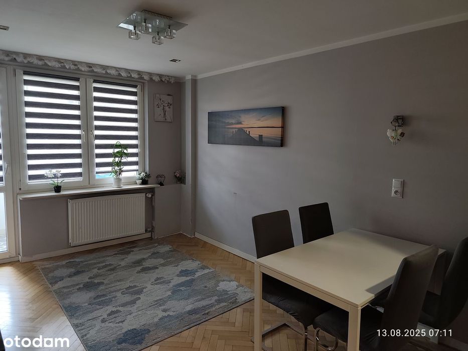 Sprzedam  mieszkanie 2 pok. z loggią w dobrej lokalizacji