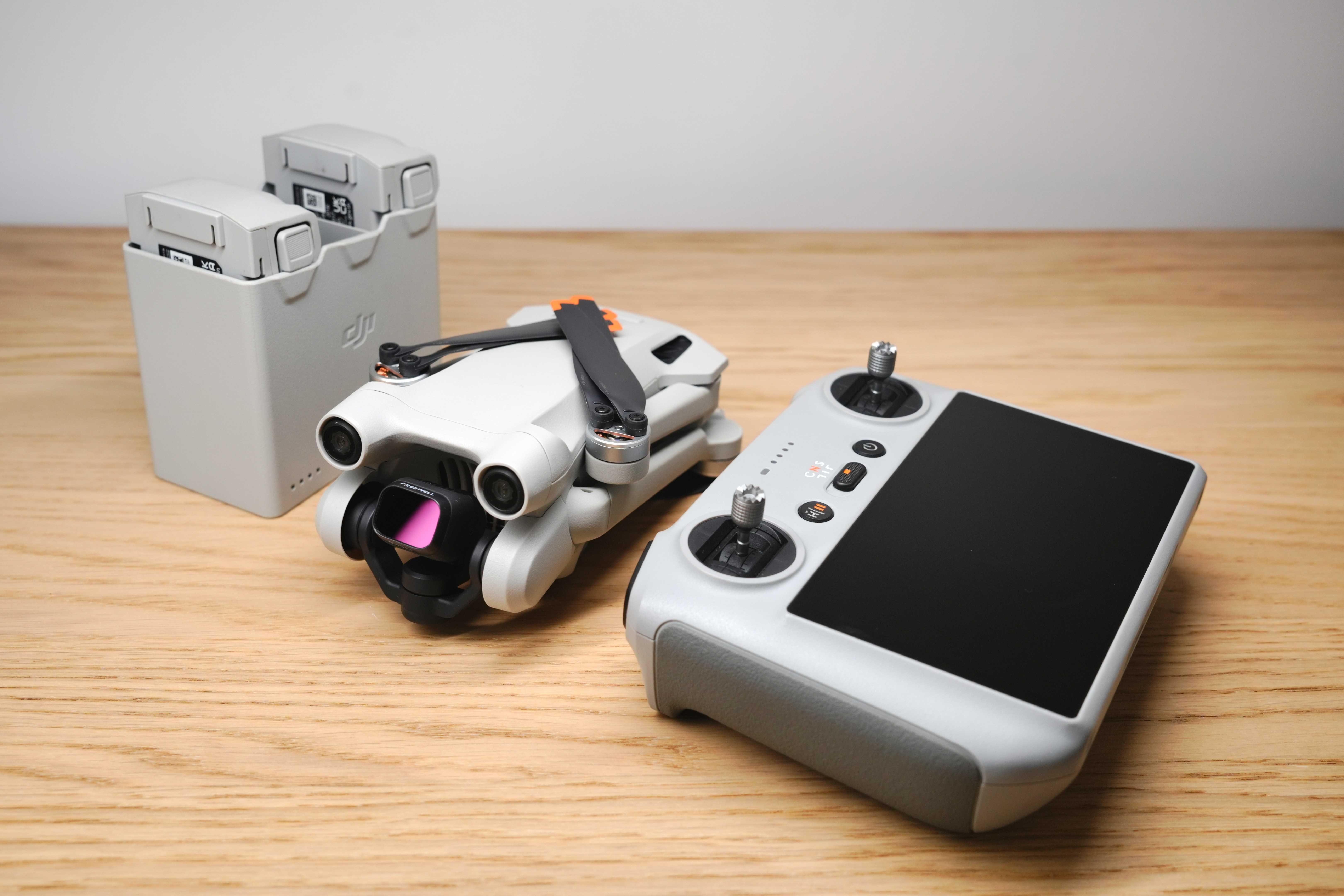 DJI Mini 3 Pro + Fly More Combo + Kit ND - Com GARANTIA