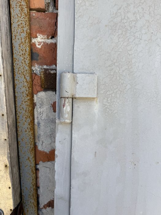 Калитка ворота для гаража