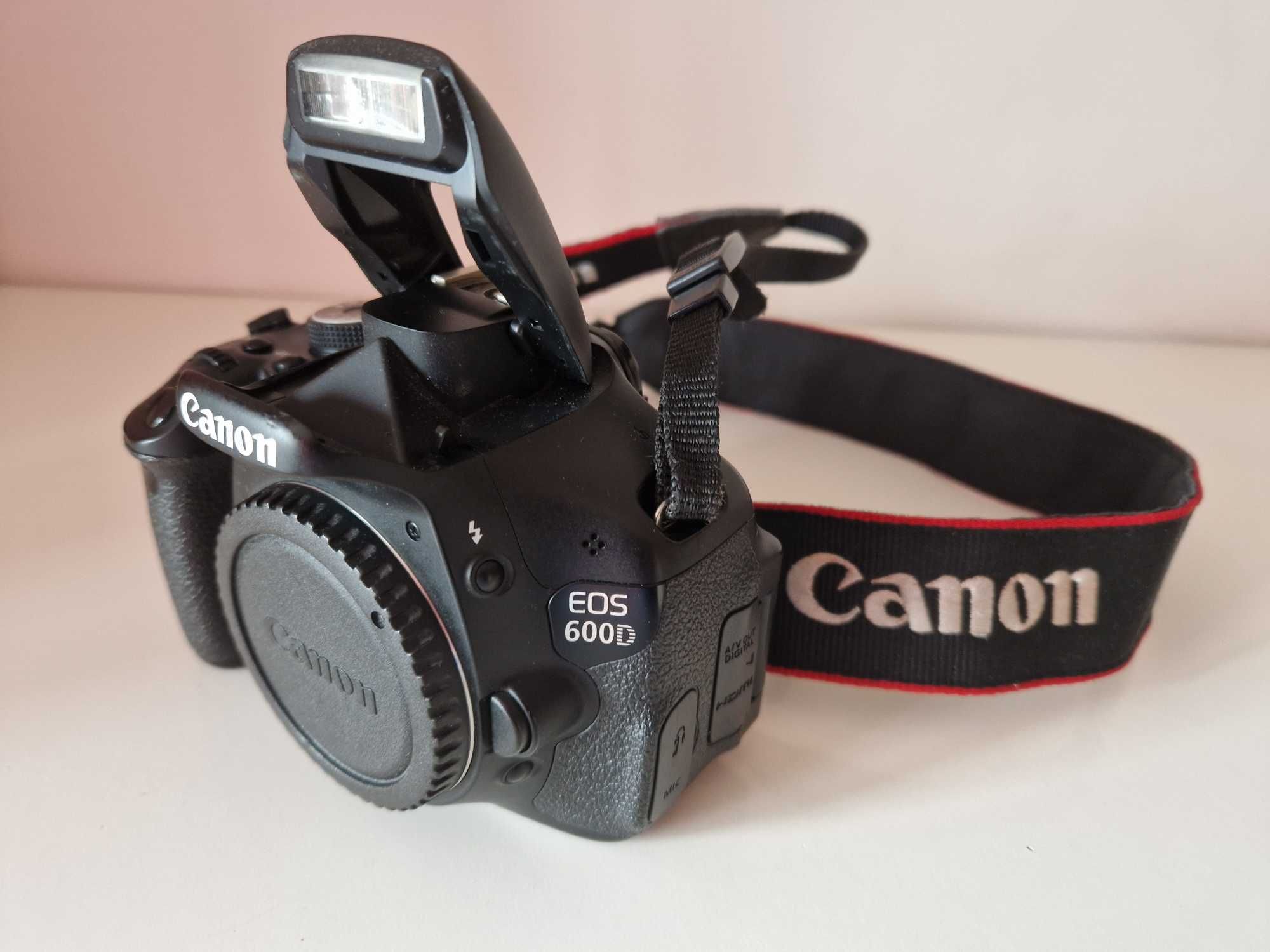 Canon EOS 600D como nova