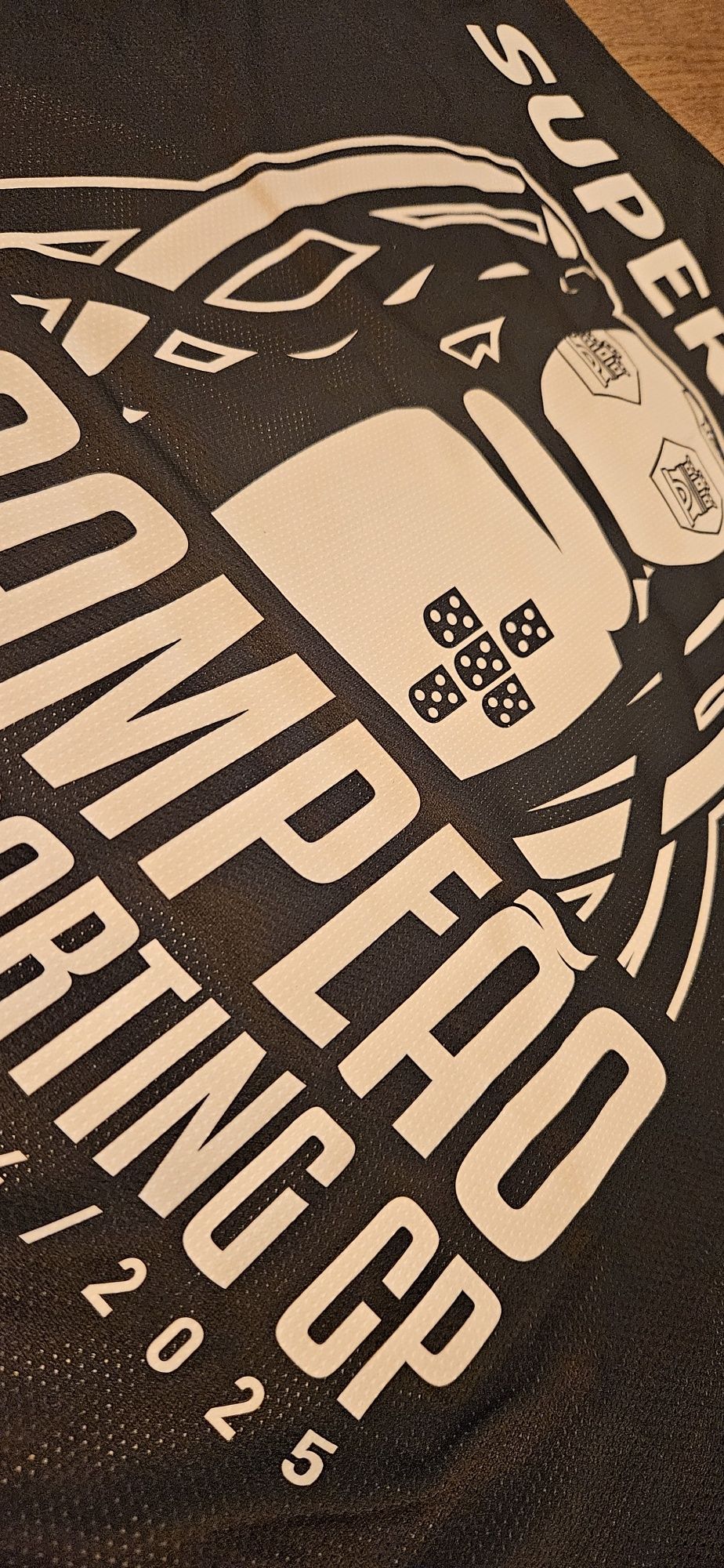 RARÍSSIMA Camisola SPORTING Bicampeão 24/25 – Edição Limitada 1/100