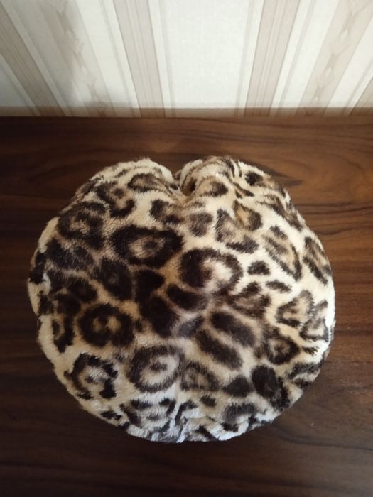 Воротники, Берет Комплект шапка и шарф .