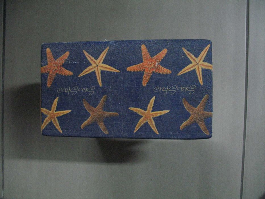 Assento de madeira multiusos