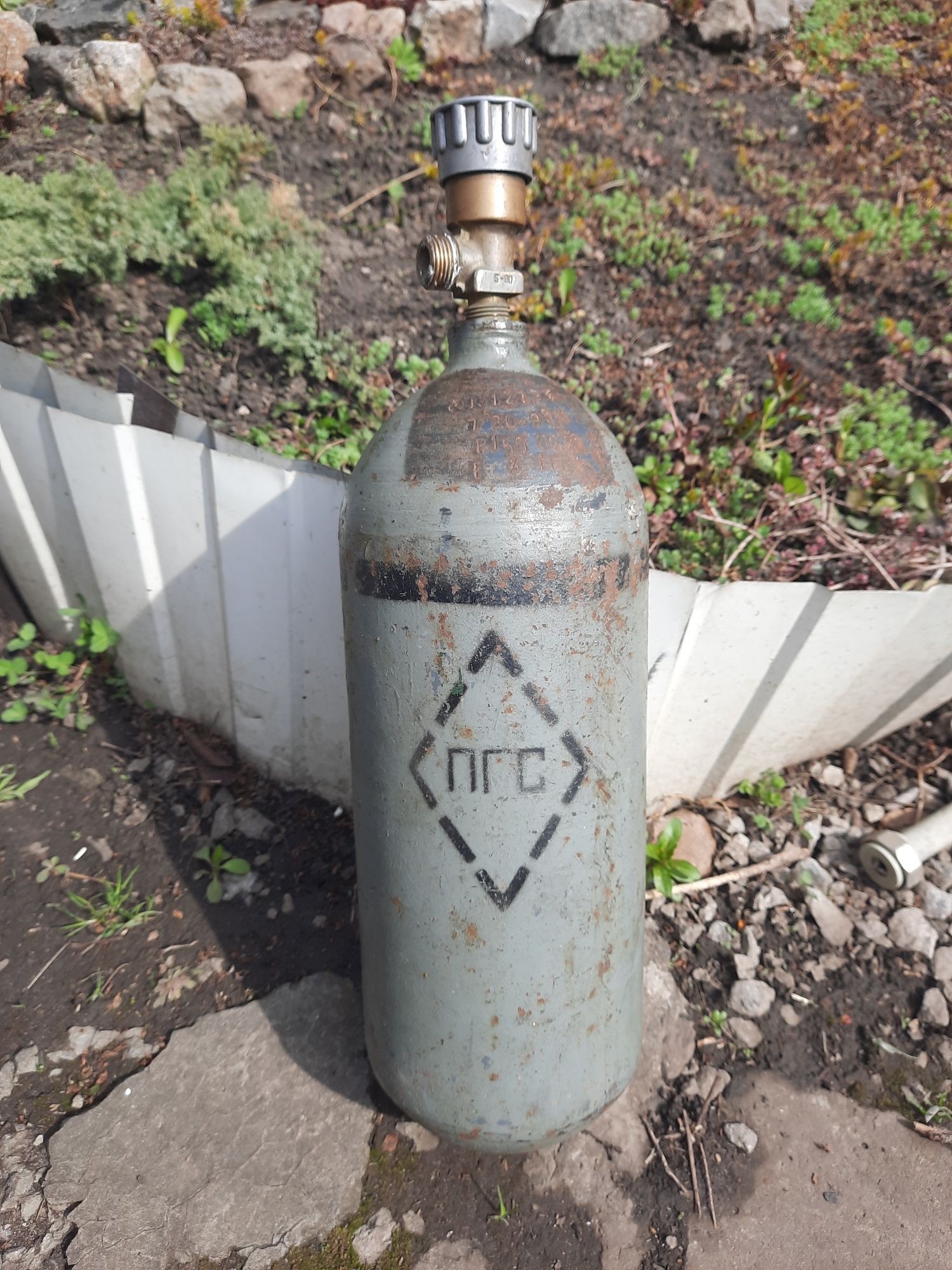 Баллон углекислотный.