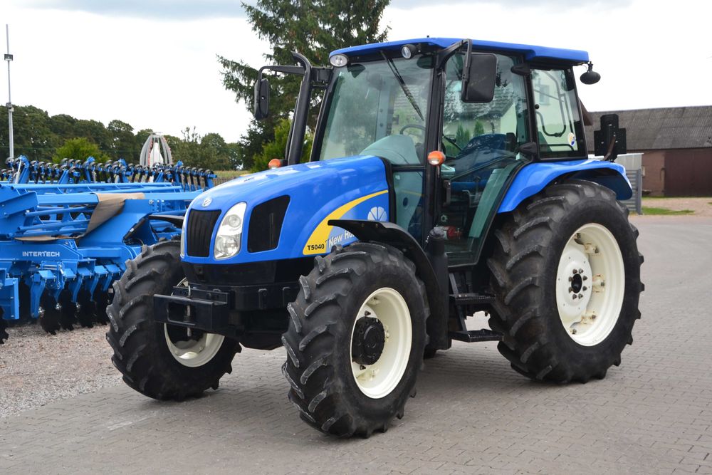 New Holland T5040 , 2013r , 1420Mth, jak nowy , oryginał