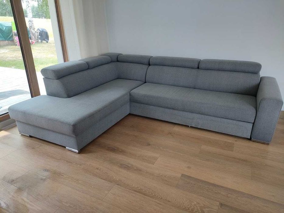 Narożnik  z funkcją spania w kolorze szarym