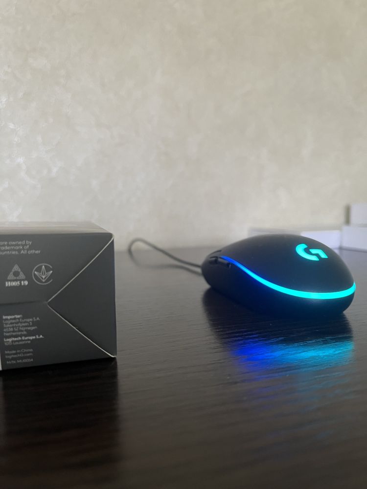 Ігрова мишка Logitech g102 lightsync