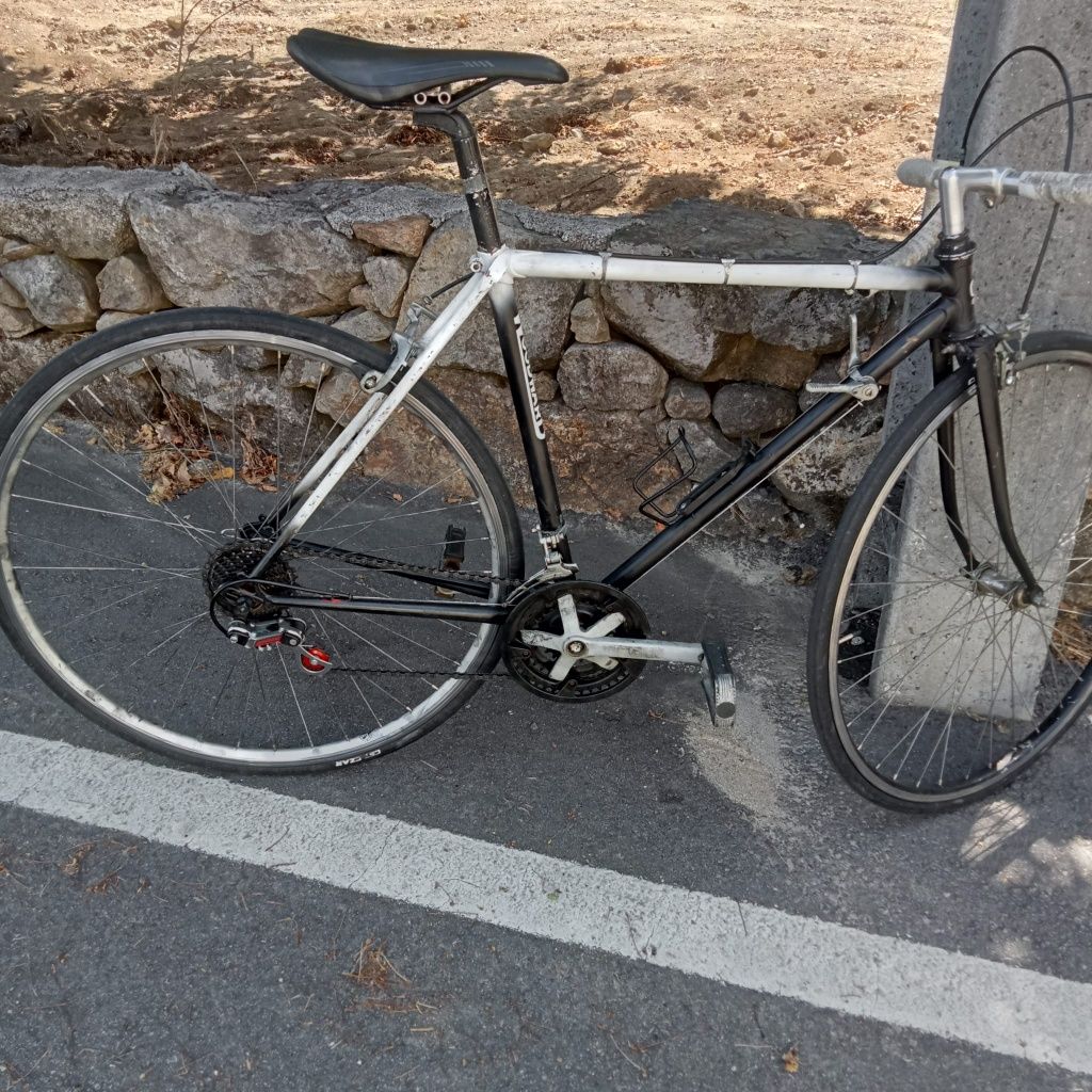 Bike de estrada antiga