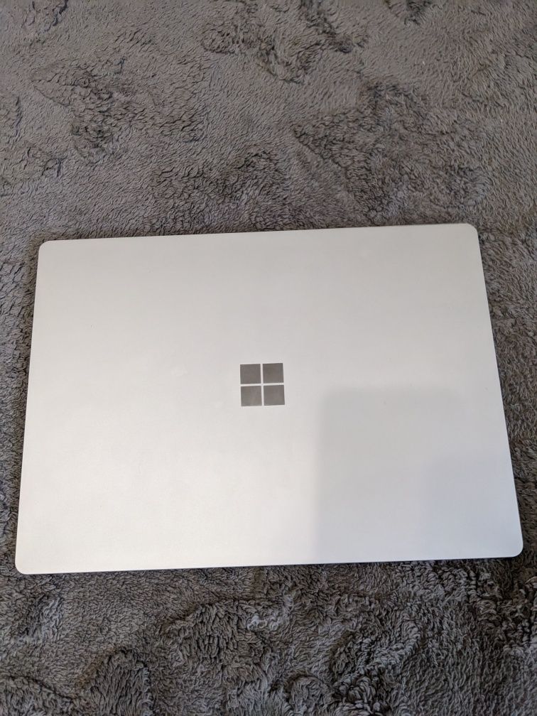 Акція! Ноутбук Microsoft Surface Laptop 2
