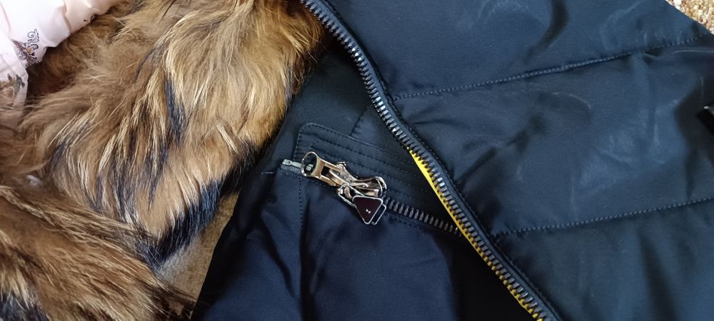 Куртка зимова жіноча