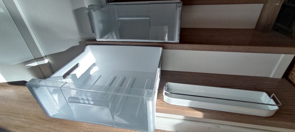 Półki lodówkowe i zamrażarkowe