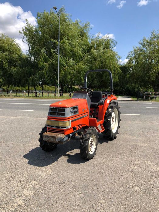 Traktorek Kubota GT5, 23KM, 4x4, wspomaganie kierownicy, 4 cyli.diesel