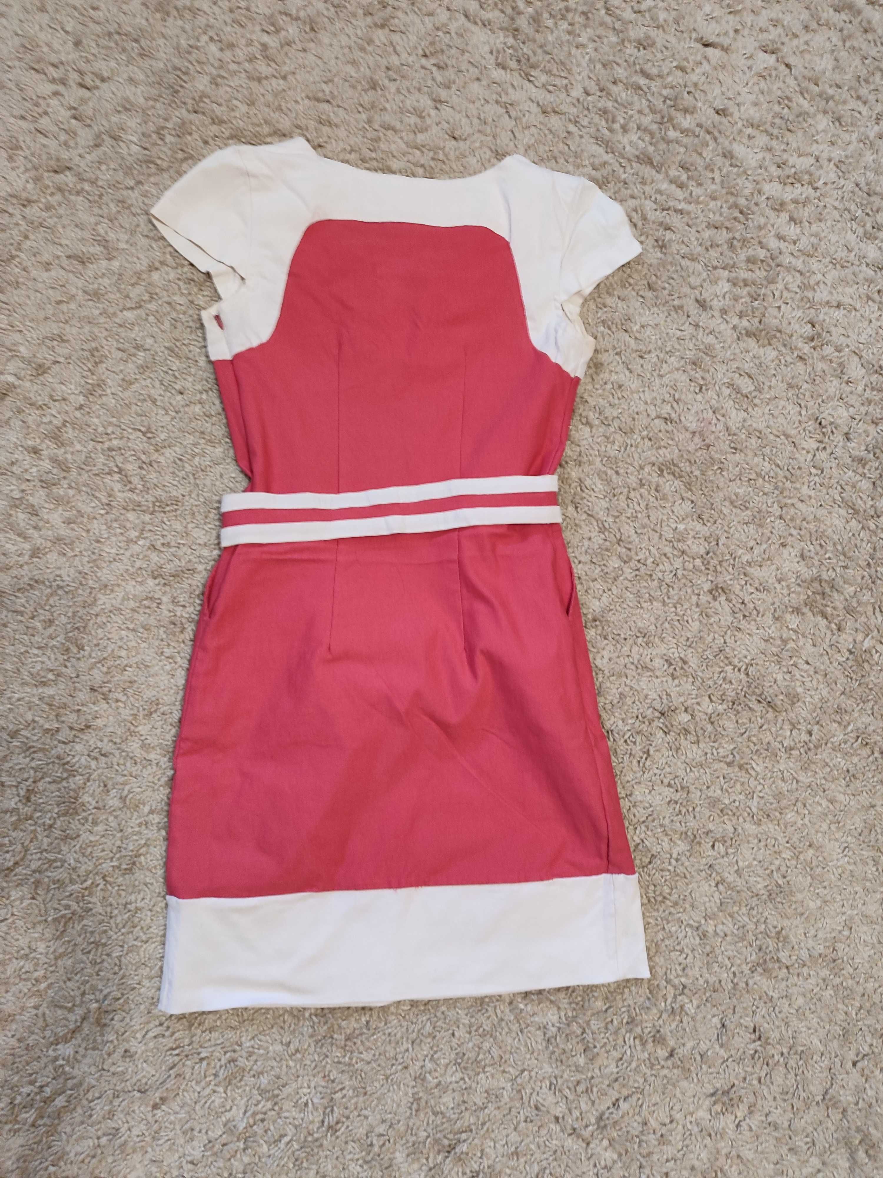 Сукня, розмір с, рожева з білим