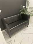Sofa do poczekalni