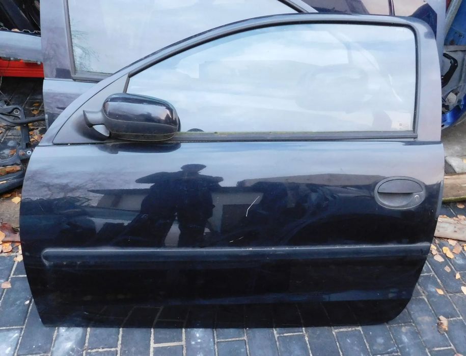 drzwi prawe lewe przód przednie OPEL CORSA C 3D Z20R