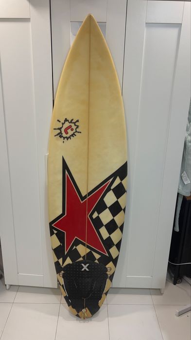 Prancha de surf muito pouco uso