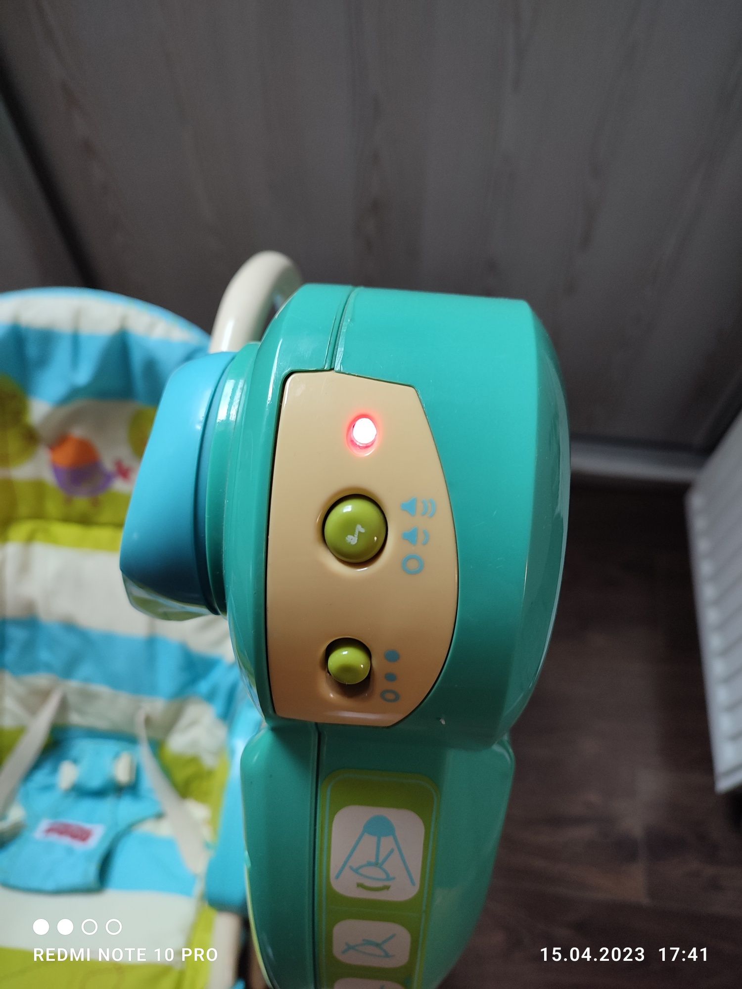 Huśtawka Bujak Bujaczek Fisher-Price