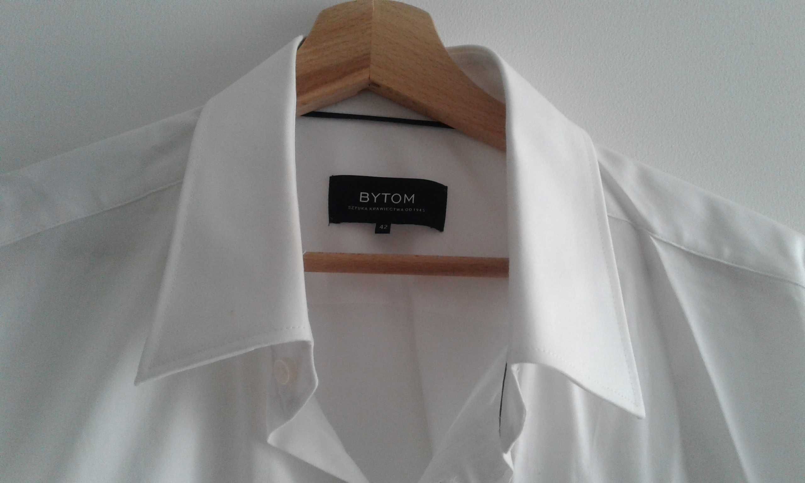 Koszula firmy Bytom