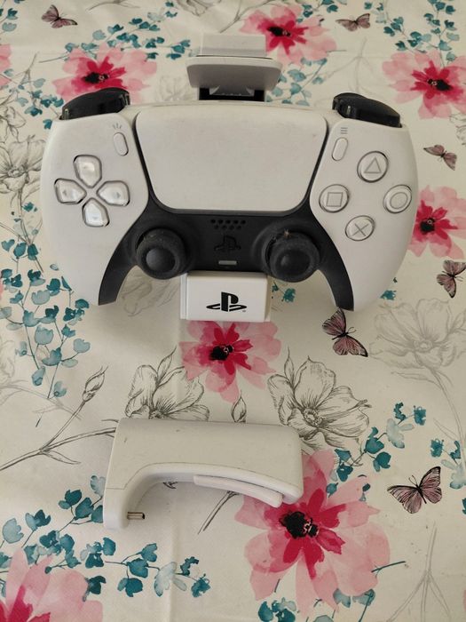 Playstatio 5 Slim c/ leitor de discos+ acessórios+ 5 jogos