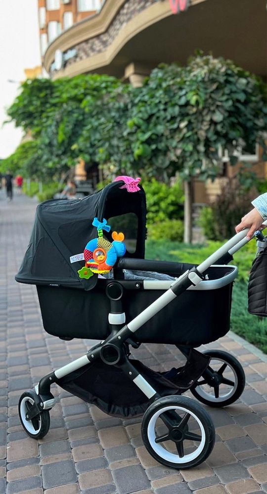 Коляска bugaboo fox 2 в 1 (повний комплект) + подарунок адаптери cybex