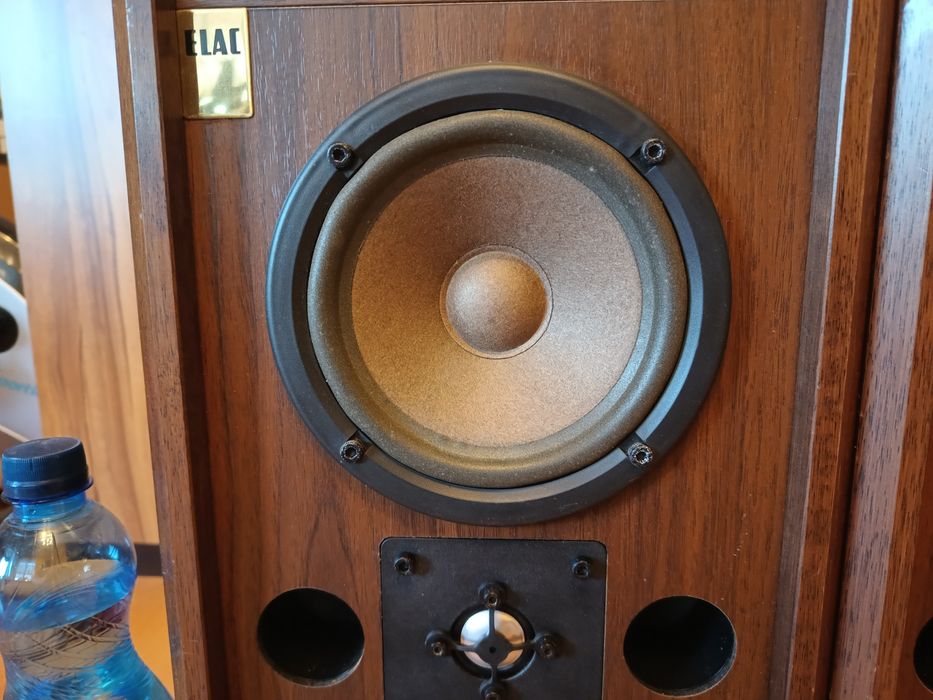 Elac niemieckie kolumny podstawkowe model EL65