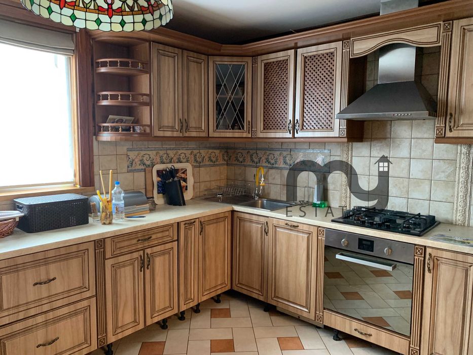 Оренда затишного будинку 190 м²/ Нивки вул Стеценка, Мрії / аренда дом