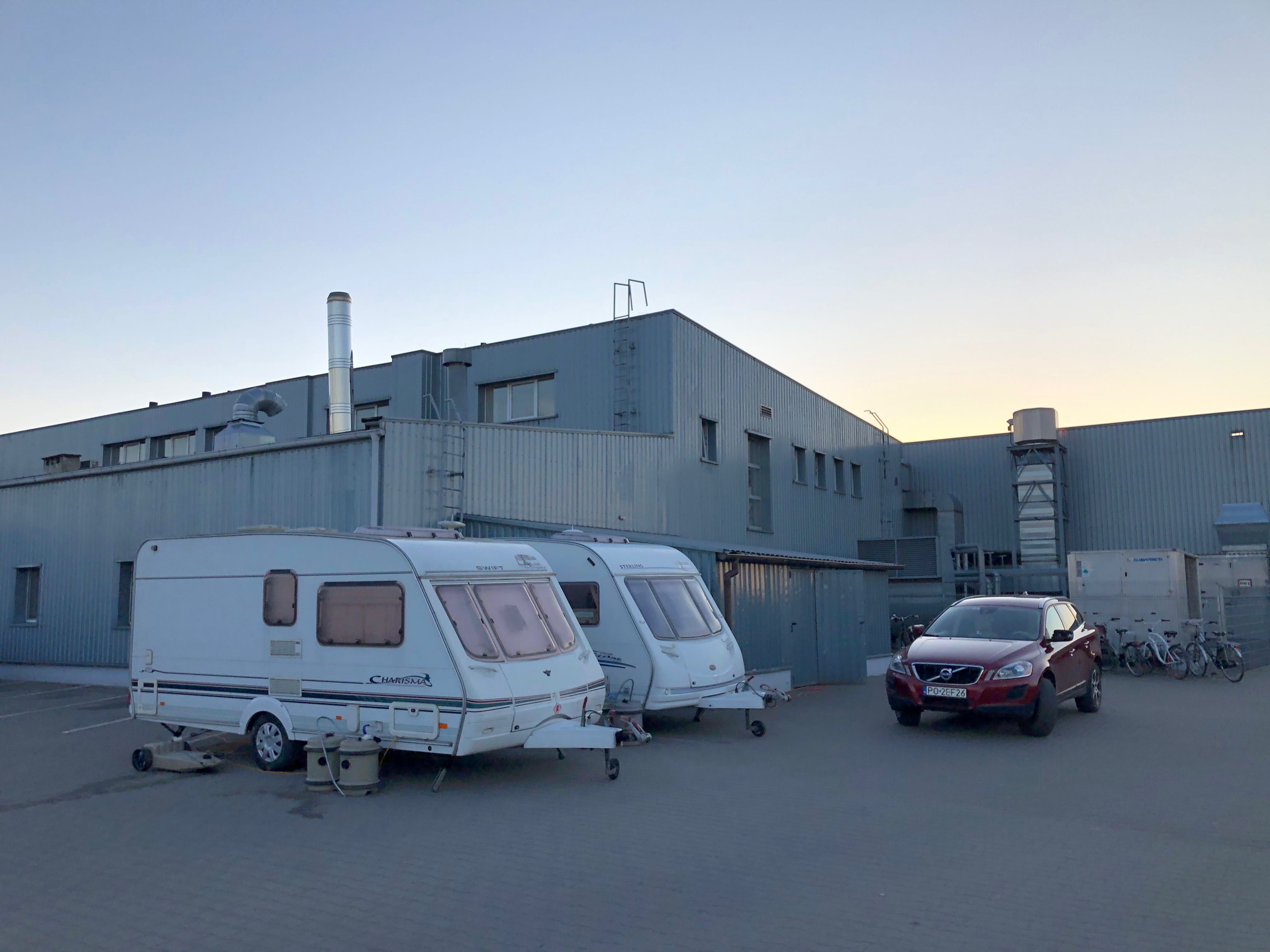 Wynajem Przyczep Kempingowych na budowę,stróżówki