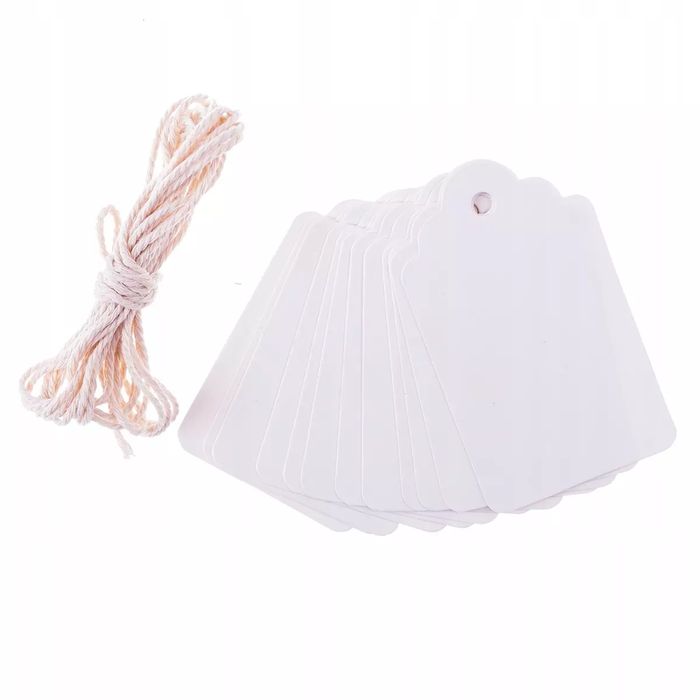 Zawieszki ze sznurkiem szyld 12szt białe. Dalprint