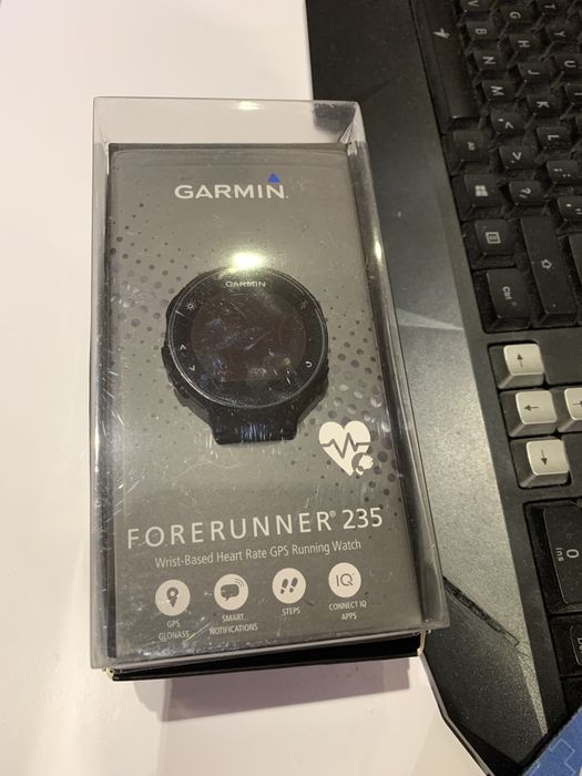 Zegarek sportowy GARMIN Forerunner 235 Czarno-szary