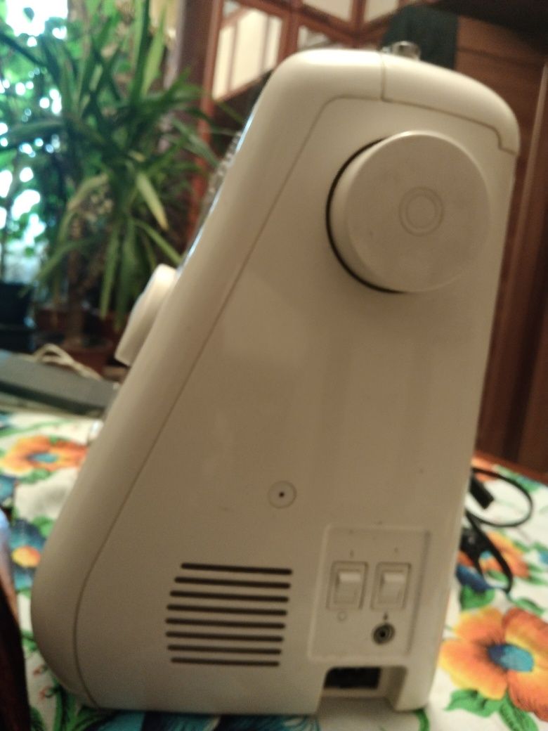 Швейная машина Brother computer sewing, super ase 1.