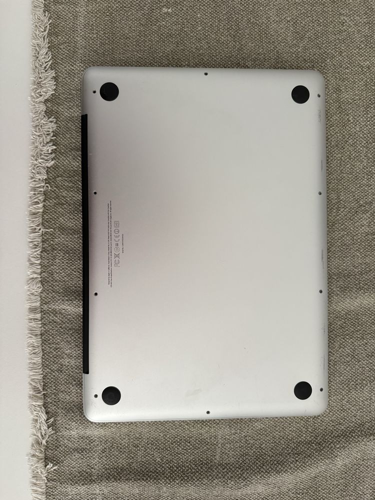 Backbook pro 13 polegadas 2011
