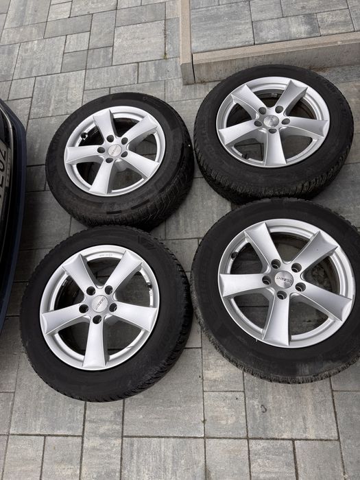 Kola felgi opony zimowe 205/60 R16 5x112 Audi A4 b9 VW Skoda