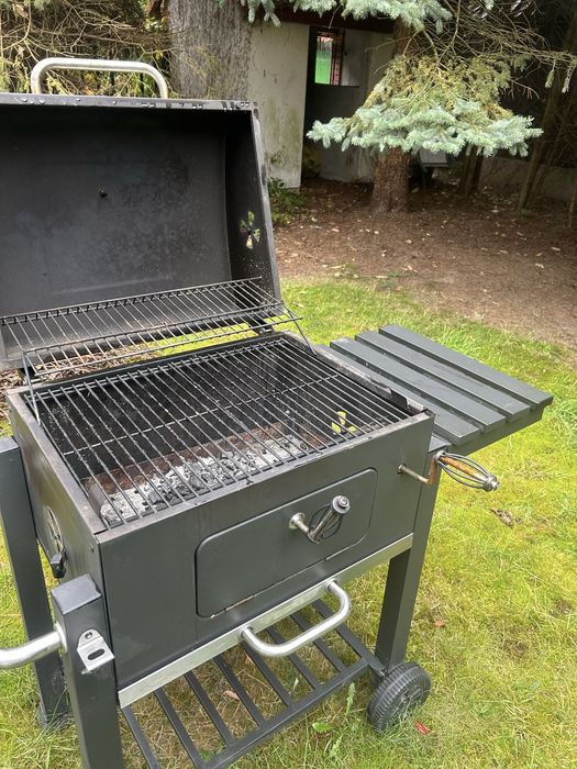 Grill tarrington house