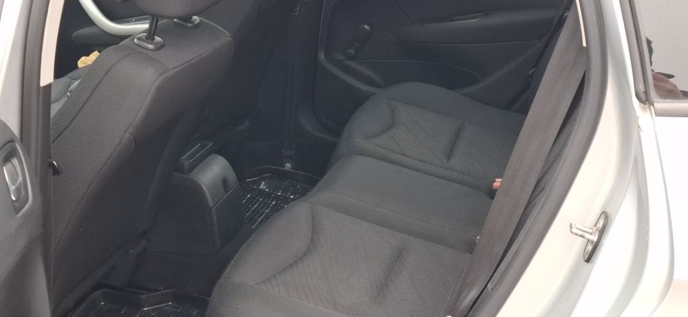 Peugeot 308 SW 1.6 HDI ZADBANY