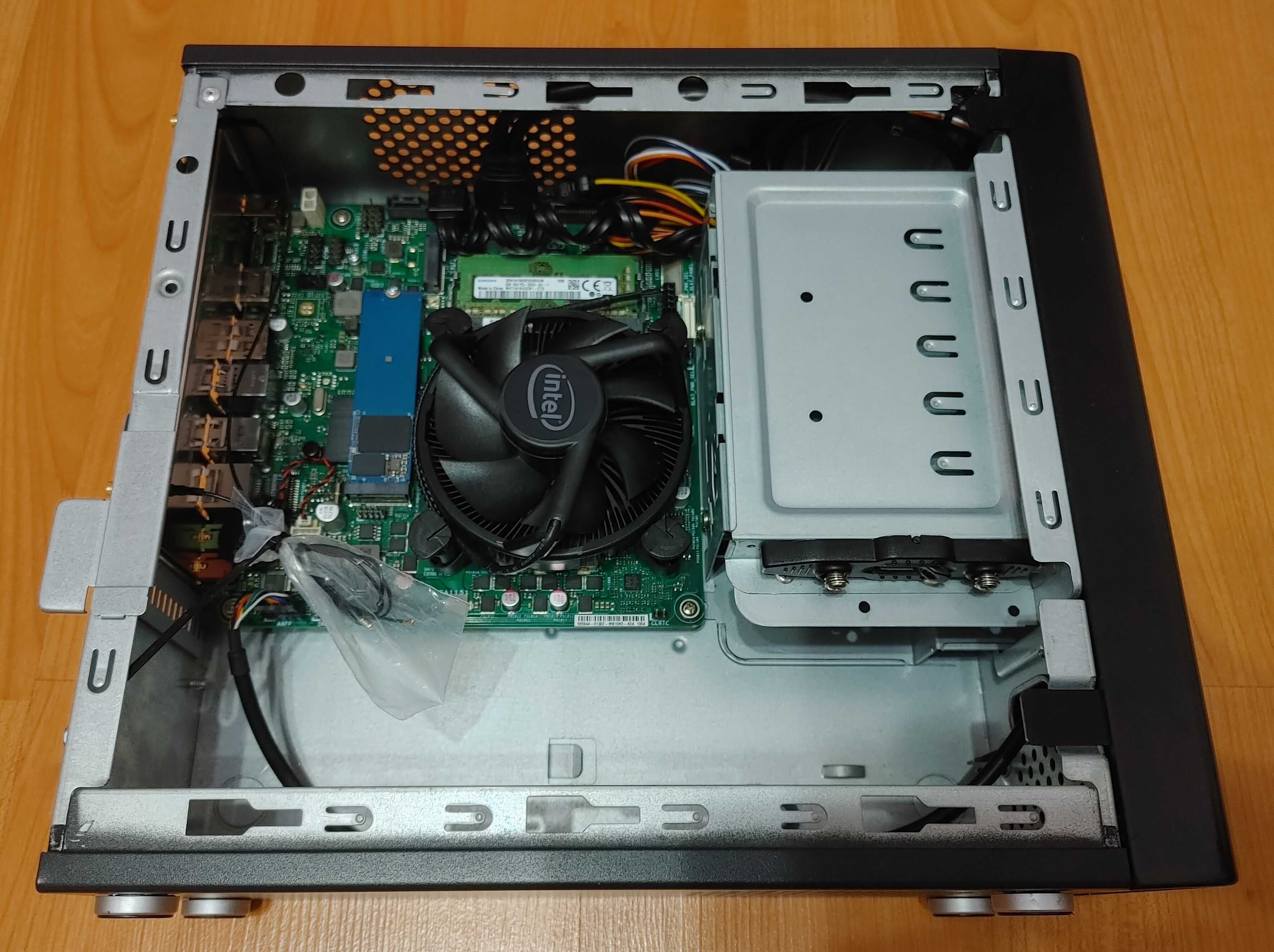 ПК Chieftec Mini ITX/ I5-9500T / DDR4 8Gb / SSD M.2 128Gb + HDD 1Gb