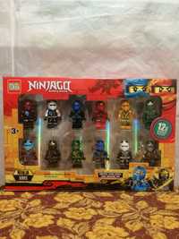 Figurki NINJAGO zestaw 12 z akcesoriami.