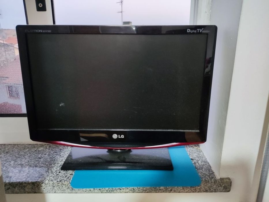 TV LG FLATRON 19 polegadas