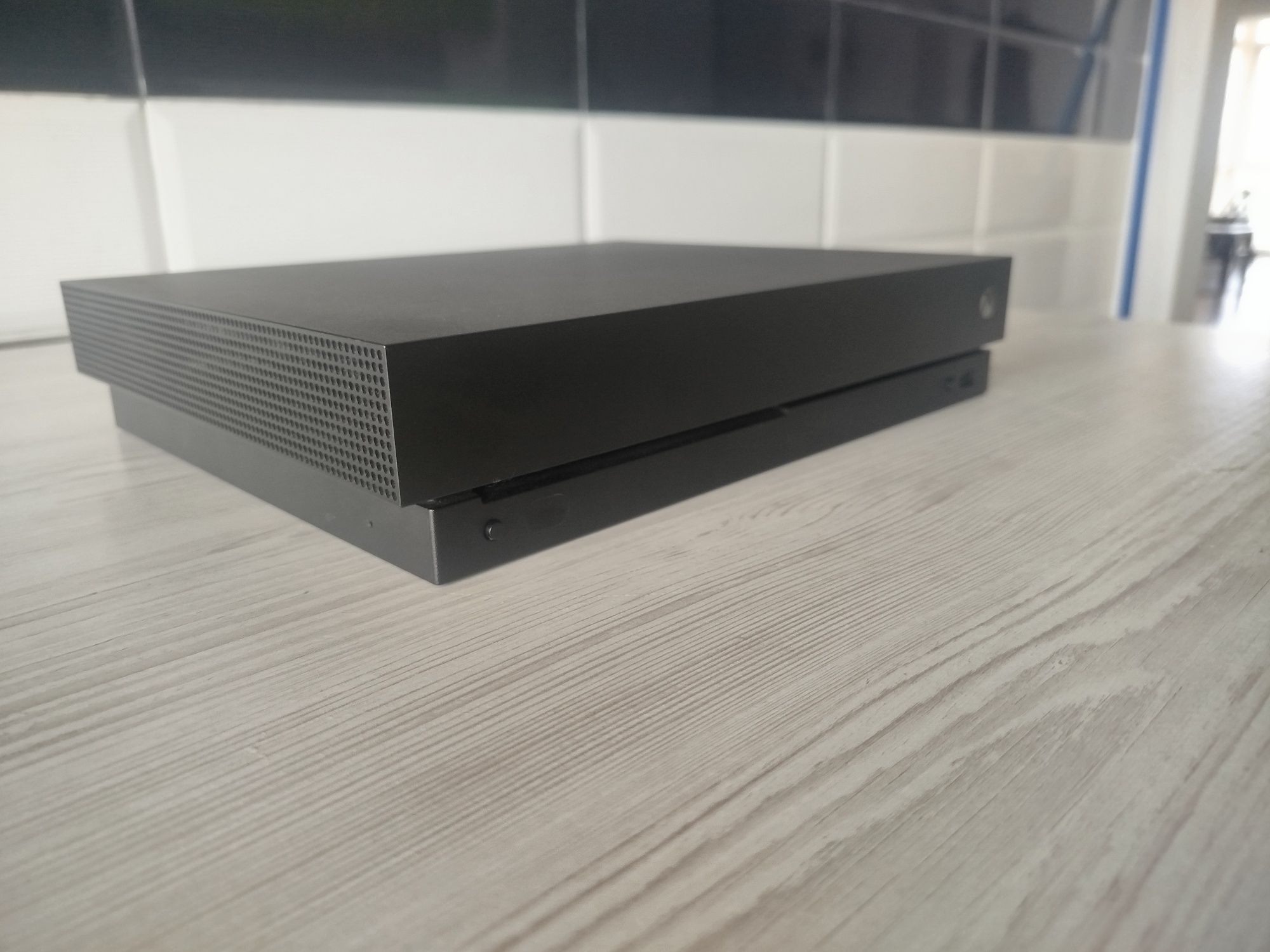 Xbox one x 1 терабайт